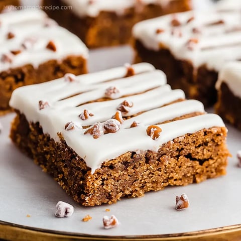 Delectable Chewy Gingerbread Bars