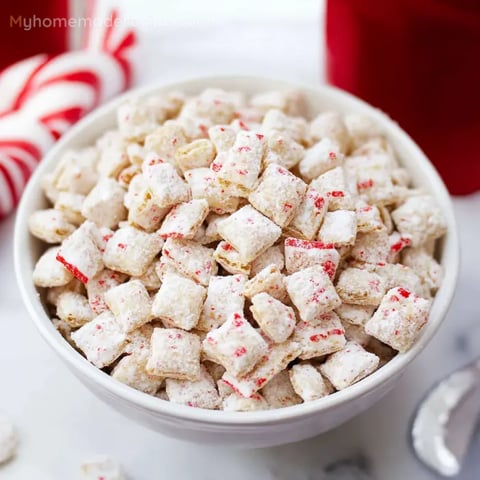 Peppermint Bark Muddy Buddies